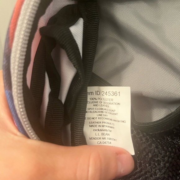 Brand New LL Bean Hanging Toiletry Bag Organizer Size Medium Watercolor Pattern - Picture 4 of 6